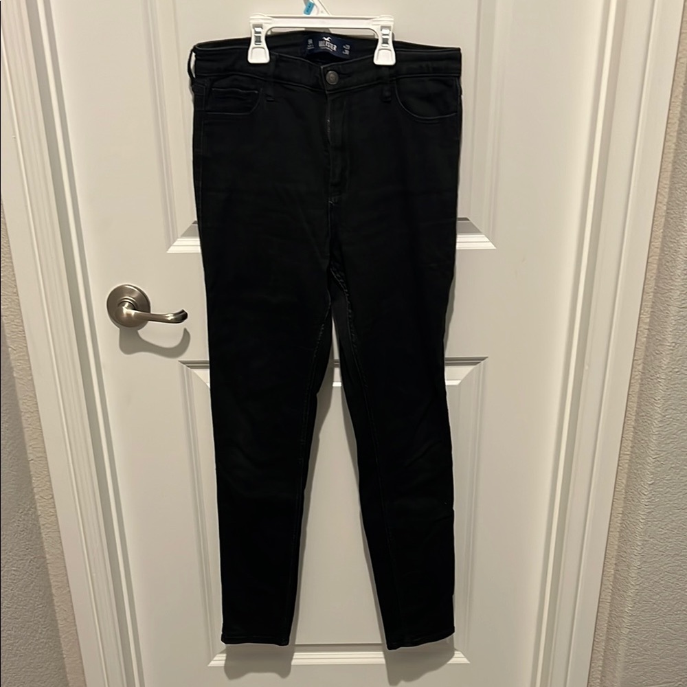 Hollister High Rise Size 9
